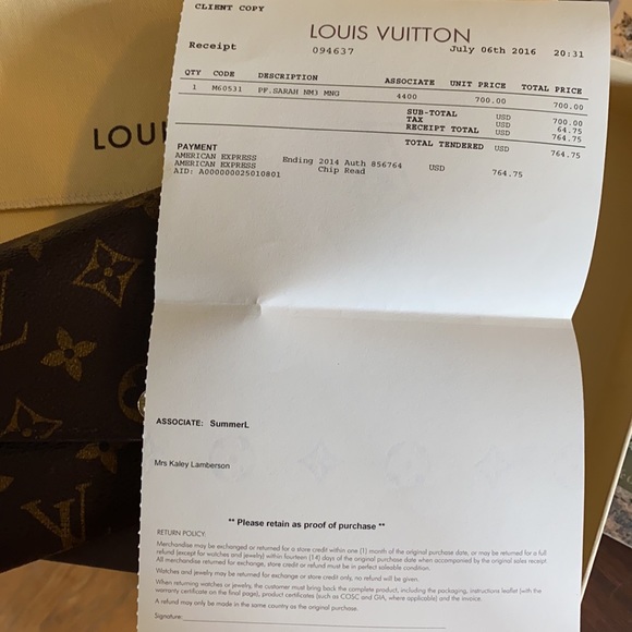 Authentic Sarah Louis Vuitton Wallet - Picture 11 of 13